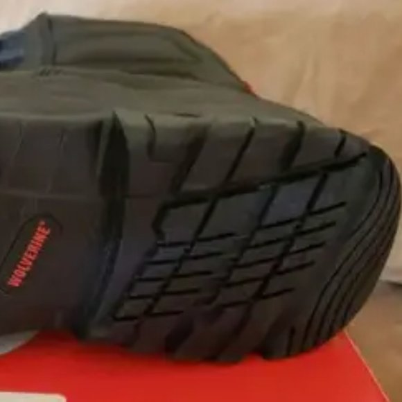 Wolverine Valour working Boots - size 12W - Picture 3 of 4